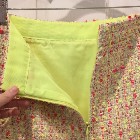 QUILTED FABRIC PENCIL SKIRT SIZE 8 - Picture 4 of 4